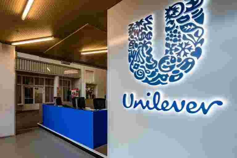 Unilever从其美容产品中删除“正常”一词;这就是为什么
