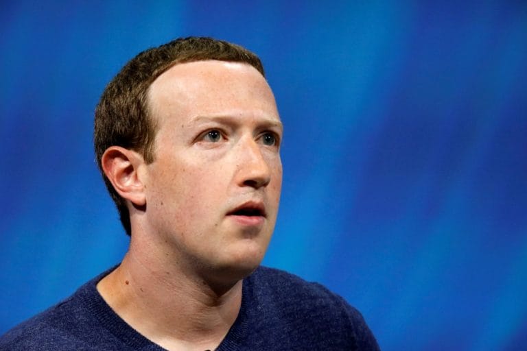 报告称，考虑监督Facebook Zuckerberg的联邦监管机构