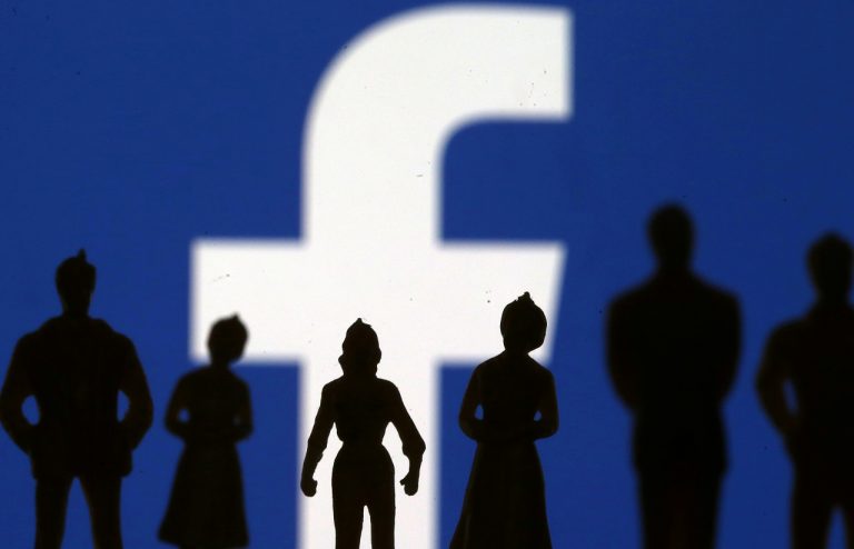 Facebook表示，它上传了最多150万用户的电子邮件联系人