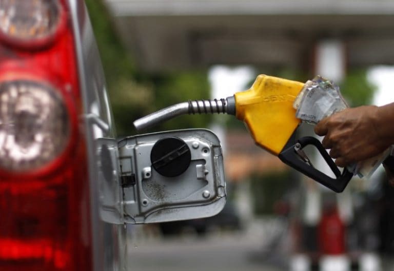 汽油，柴油价格连续10日飙升：查看主要城市的价格”