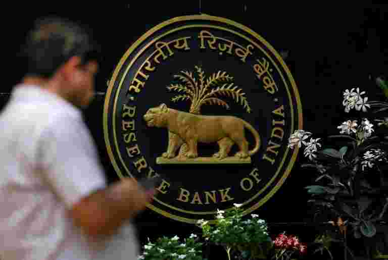 SBI Soumya Kanti Ghosh表示，RBI可能会在12月的政策中举行利率”