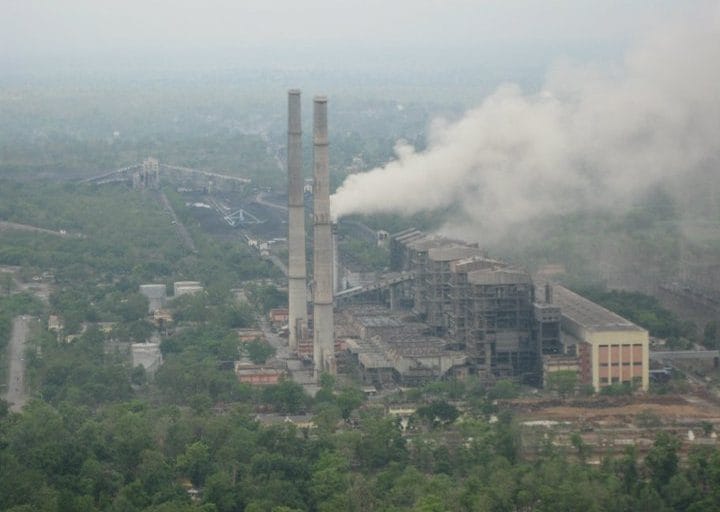 污染困境：为什么印度的许多电厂错过排放规范截止日期”
