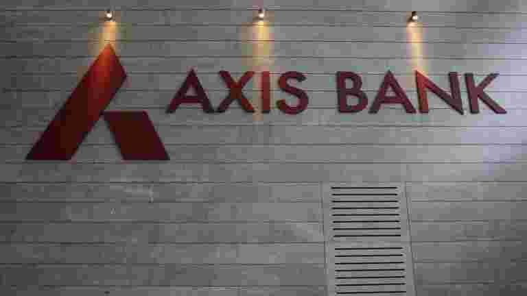 Axis Bank Q3净利润下降36％至1,117亿卢比